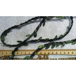 Шнур декоративный зеленый с листочками