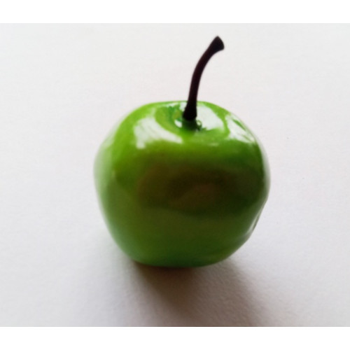 Яблоко крупное зелёное